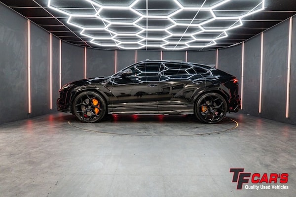 Used Lamborghini Urus 2021 for sale - 75654335: Photo 3