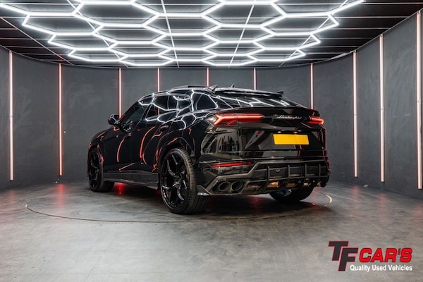 Used Lamborghini Urus 2021 for sale - 75654335: Photo 4