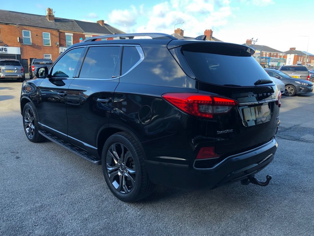 Used Ssangyong Rexton 2018 for sale - 77009684: Photo 8