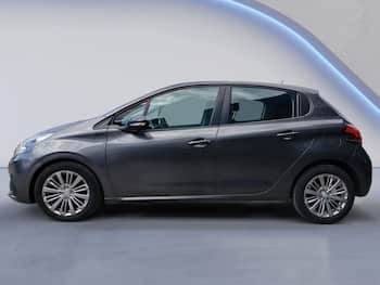 Used Peugeot 208 2018 for sale - 79482010: Photo