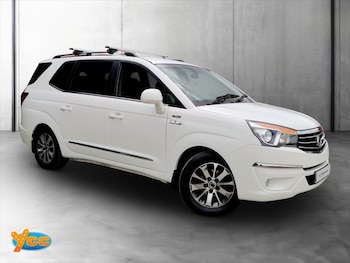 Used Ssangyong Turismo 2017 for sale - 78828671: Photo