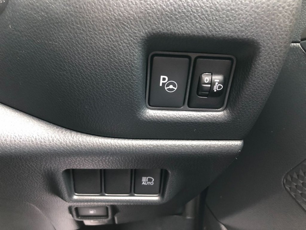 Used Toyota C-HR 2019 for sale - 77009641: Photo 30