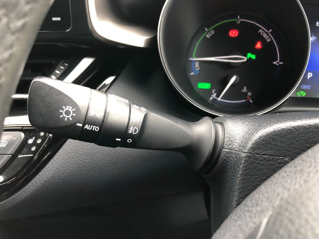 Used Toyota C-HR 2019 for sale - 77009641: Photo 37