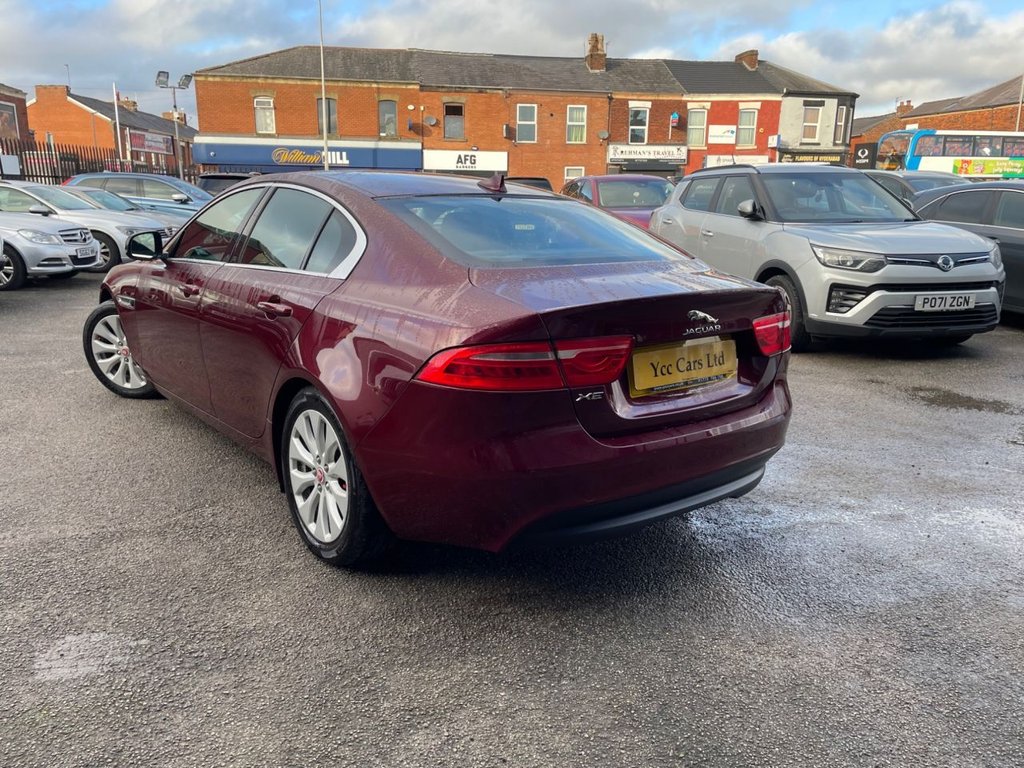 Used Jaguar XE 2016 for sale - 77020467: Photo 3