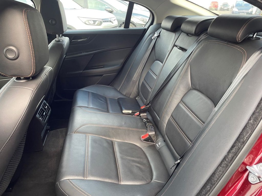 Used Jaguar XE 2016 for sale - 77020467: Photo 7