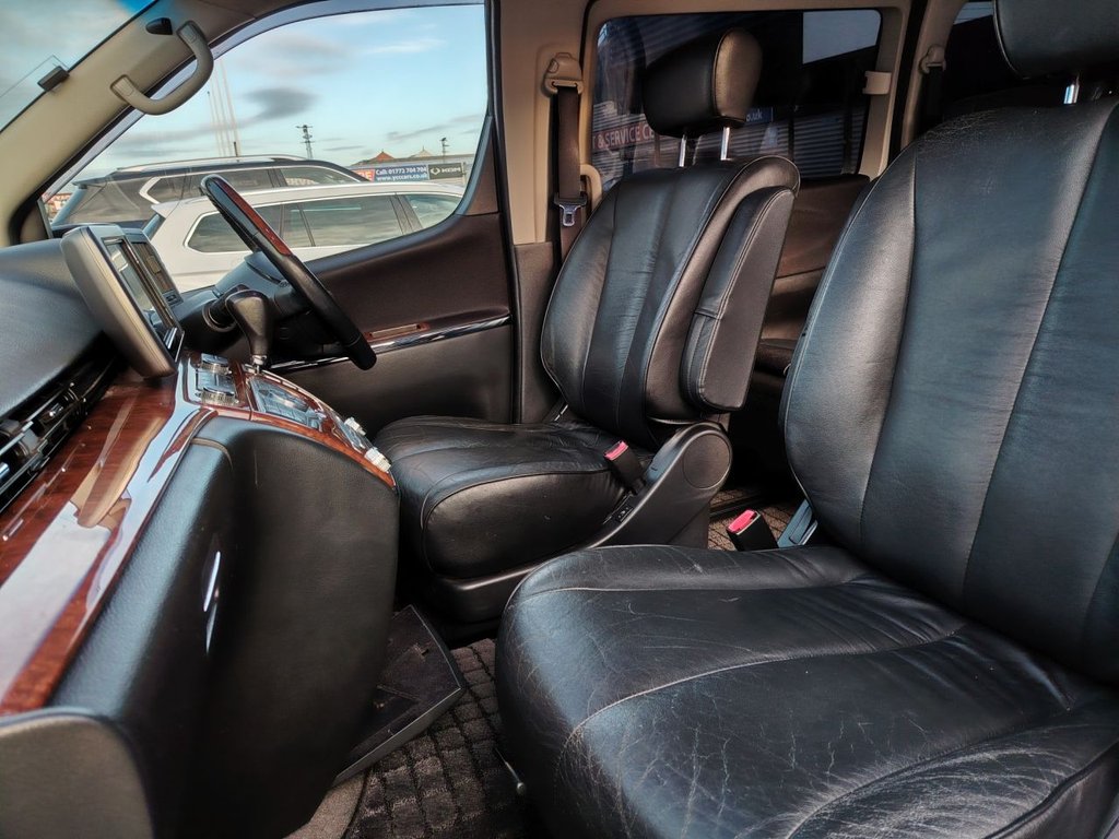 Used Nissan Elgrand 2021 for sale - 77355941: Photo 11