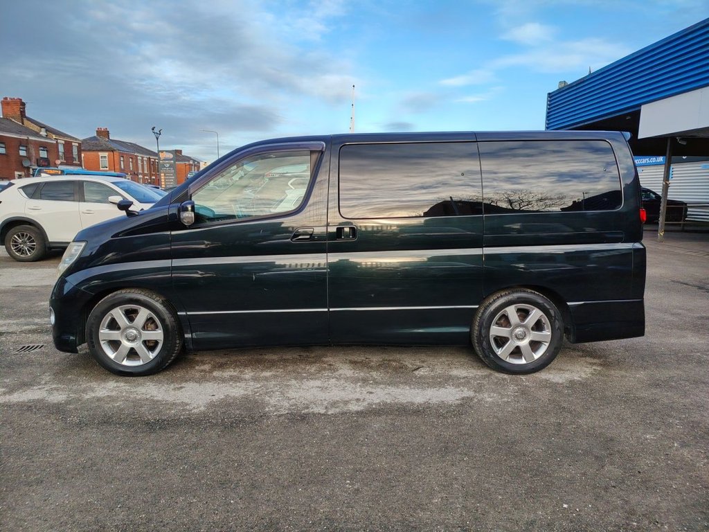Used Nissan Elgrand 2021 for sale - 77355941: Photo 6