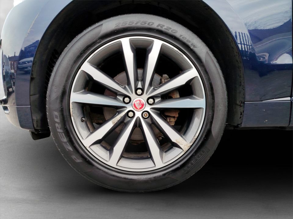 Used Jaguar F-Pace 2018 for sale - 77798360: Photo 10