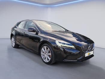 Used Volvo V40 2017 for sale - 79764370: Photo