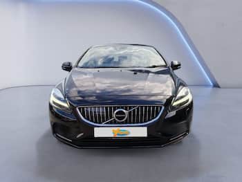 Used Volvo V40 2017 for sale - 79764370: Photo