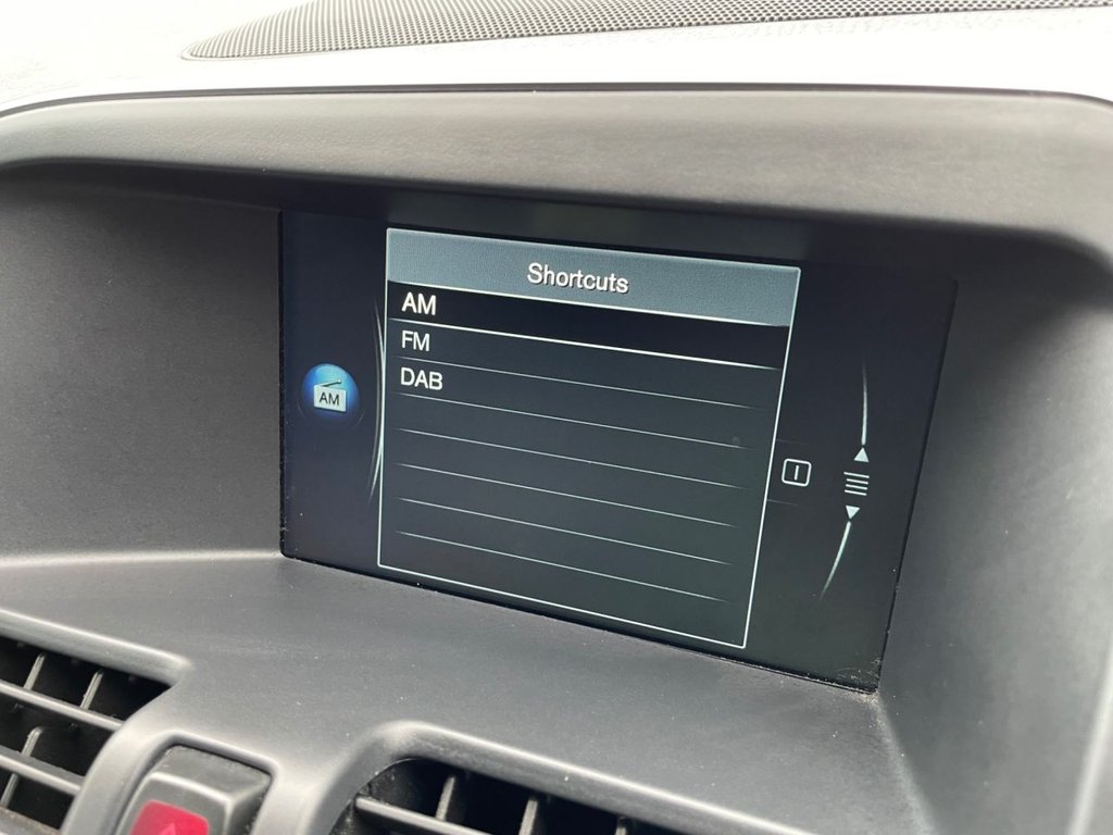 Used Volvo XC60 2015 for sale - 77038148: Photo 37