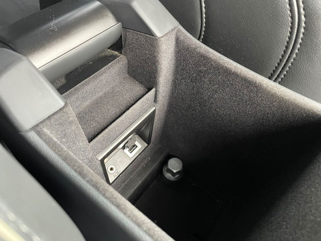 Used Volvo XC60 2015 for sale - 77038148: Photo 47