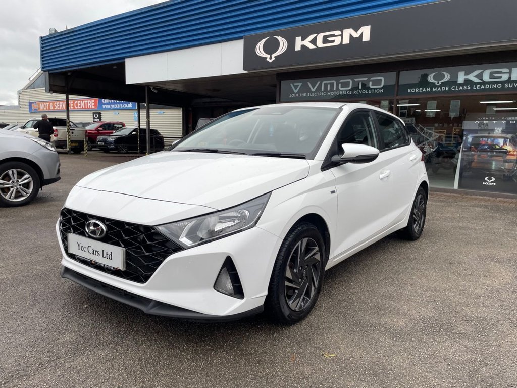 Used Hyundai i20 2023 for sale - 77009700: Photo 11