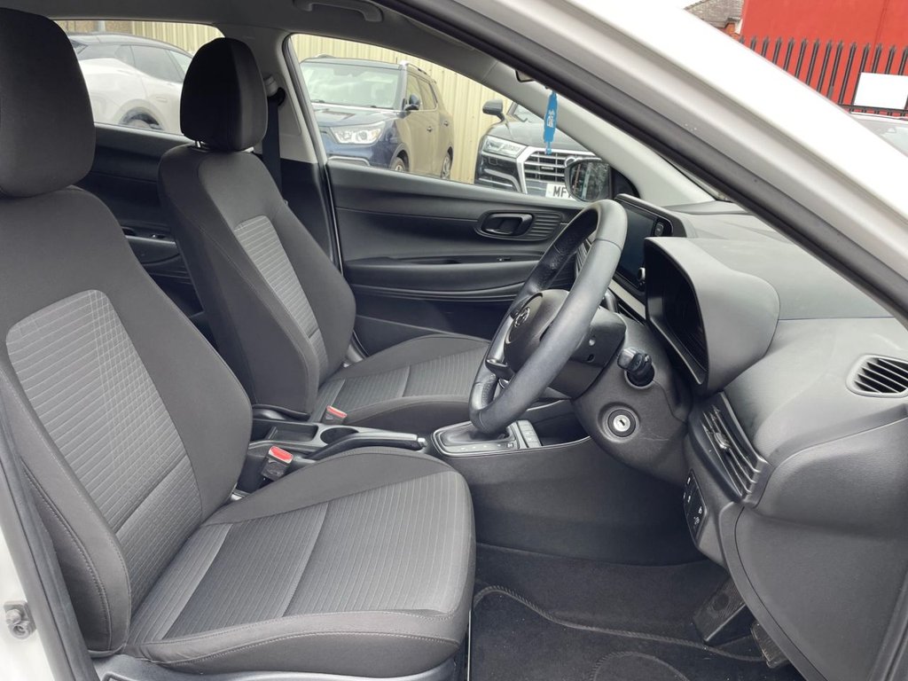 Used Hyundai i20 2023 for sale - 77009700: Photo 15