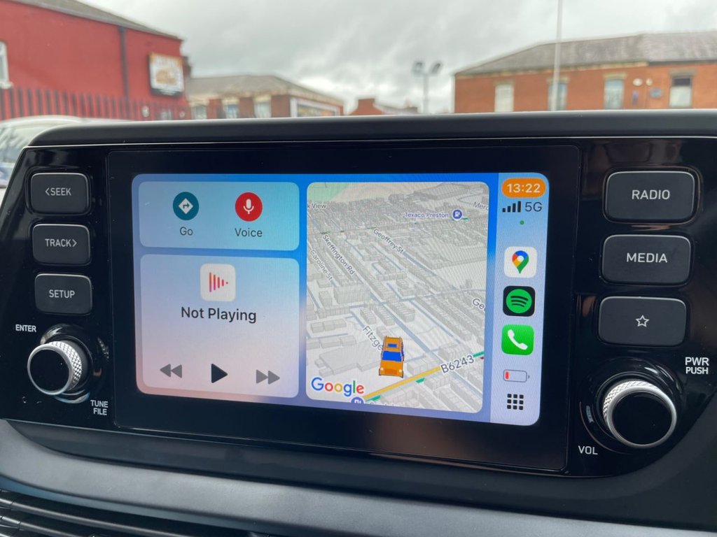 Used Hyundai i20 2023 for sale - 77009700: Photo 44