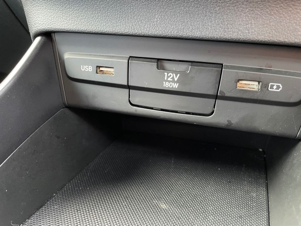 Used Hyundai i20 2023 for sale - 77009700: Photo 48