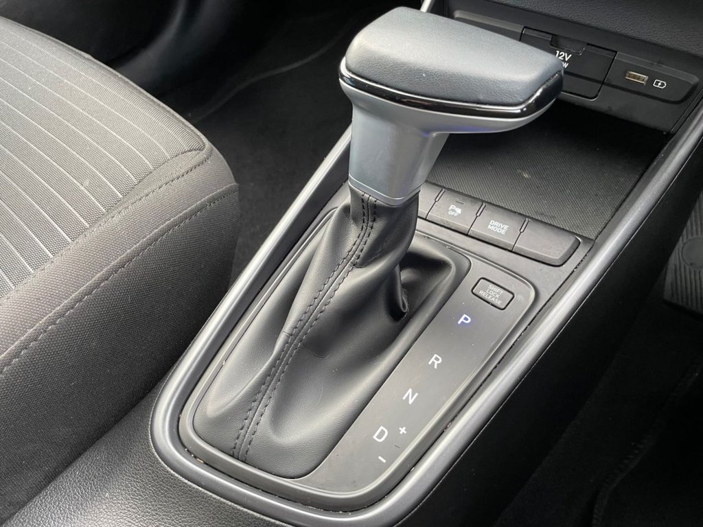 Used Hyundai i20 2023 for sale - 77009700: Photo 50