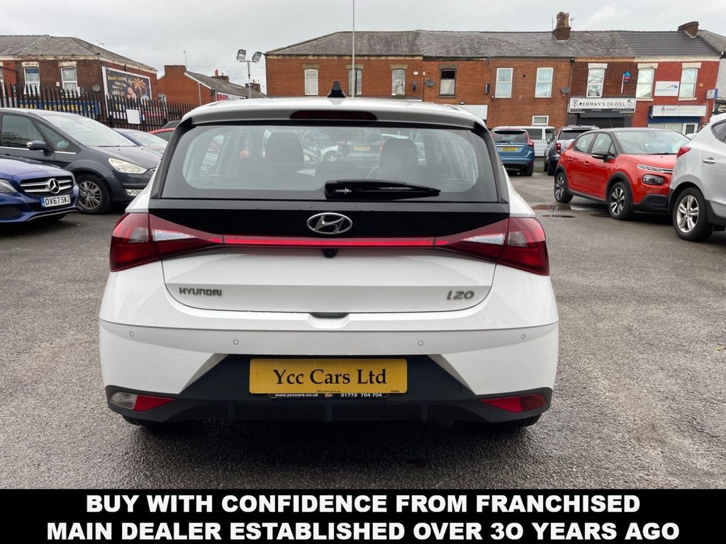 Used Hyundai i20 2023 for sale - 77009700: Photo 7