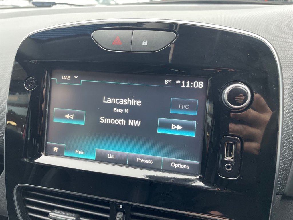 Used Renault Clio 2018 for sale - 77009653: Photo 40