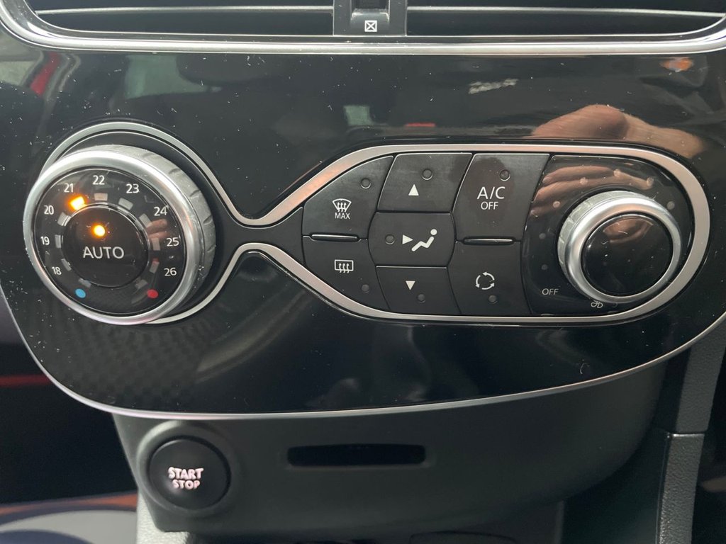 Used Renault Clio 2018 for sale - 77009653: Photo 43