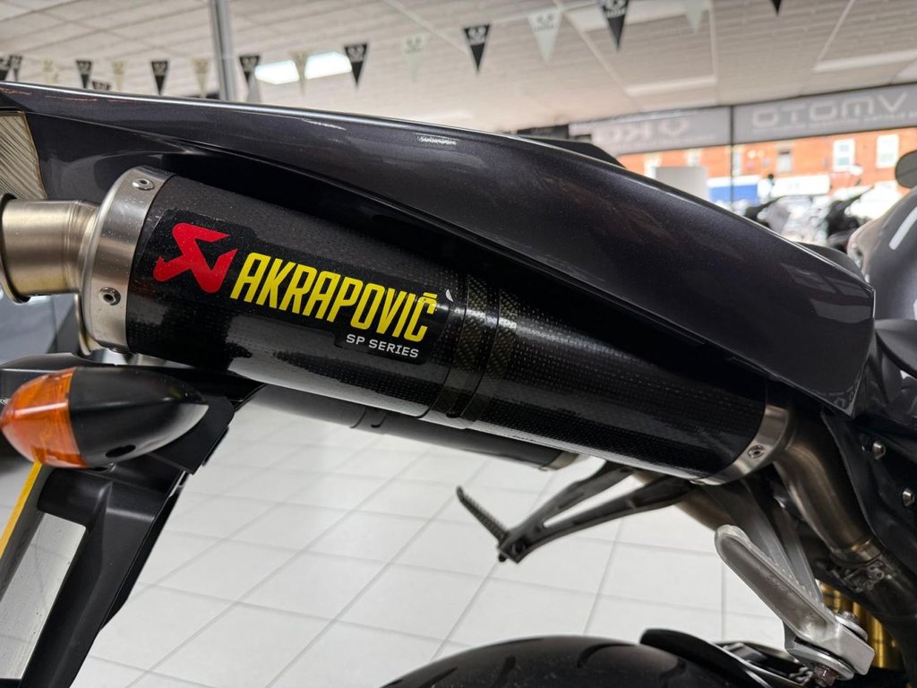 Used Yamaha R1 2004 for sale - 78919190: Photo 29