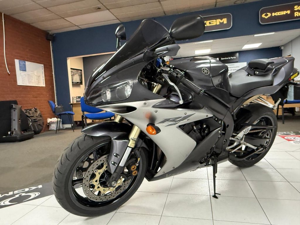 Used Yamaha R1 2004 for sale - 78919190: Photo 3