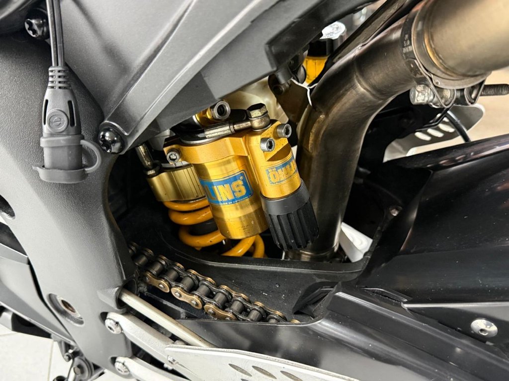 Used Yamaha R1 2004 for sale - 78919190: Photo 35