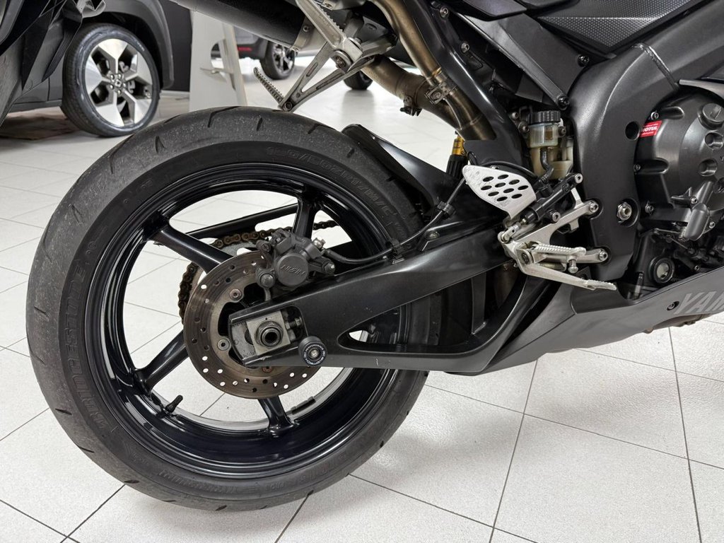 Used Yamaha R1 2004 for sale - 78919190: Photo 36