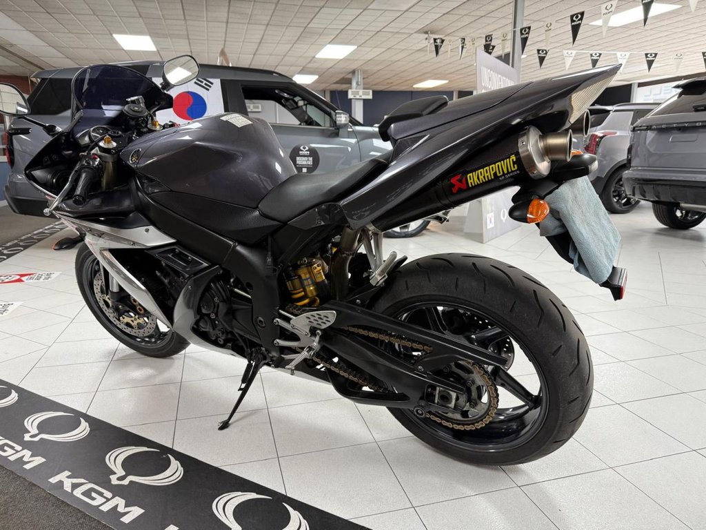 Used Yamaha R1 2004 for sale - 78919190: Photo 5