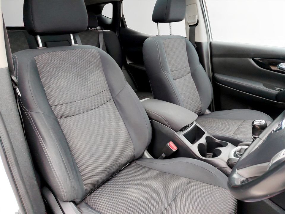 Used Nissan Qashqai 2014 for sale - 78096519: Photo 15