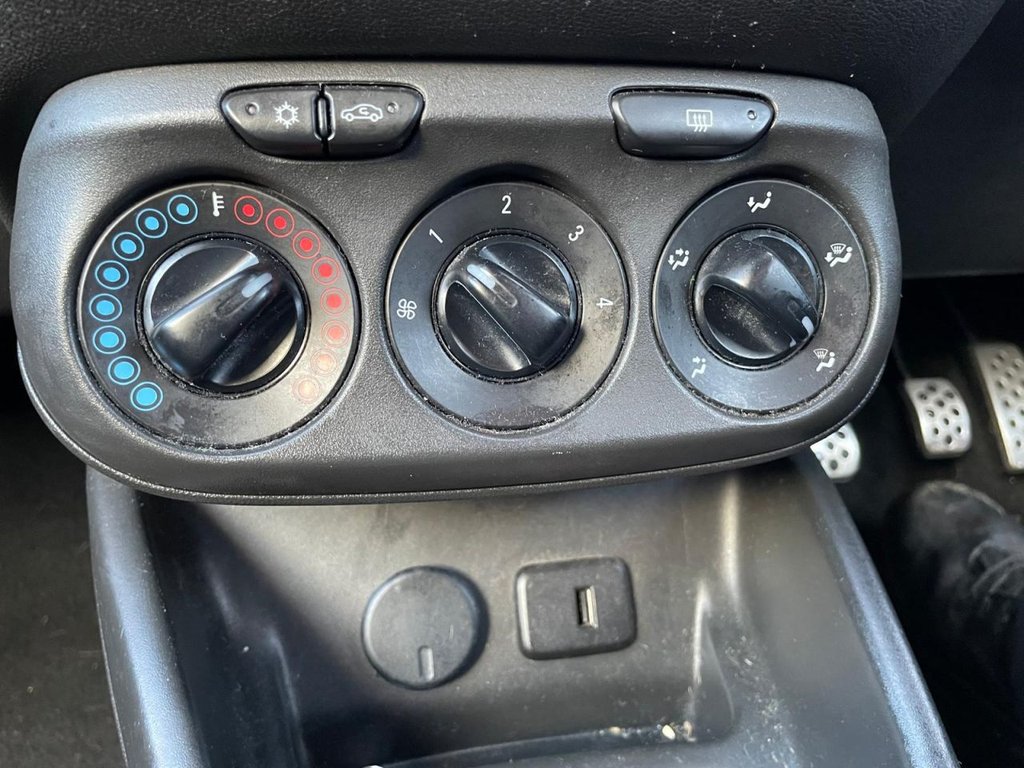 Used Vauxhall Corsa 2016 for sale - 77341321: Photo 21