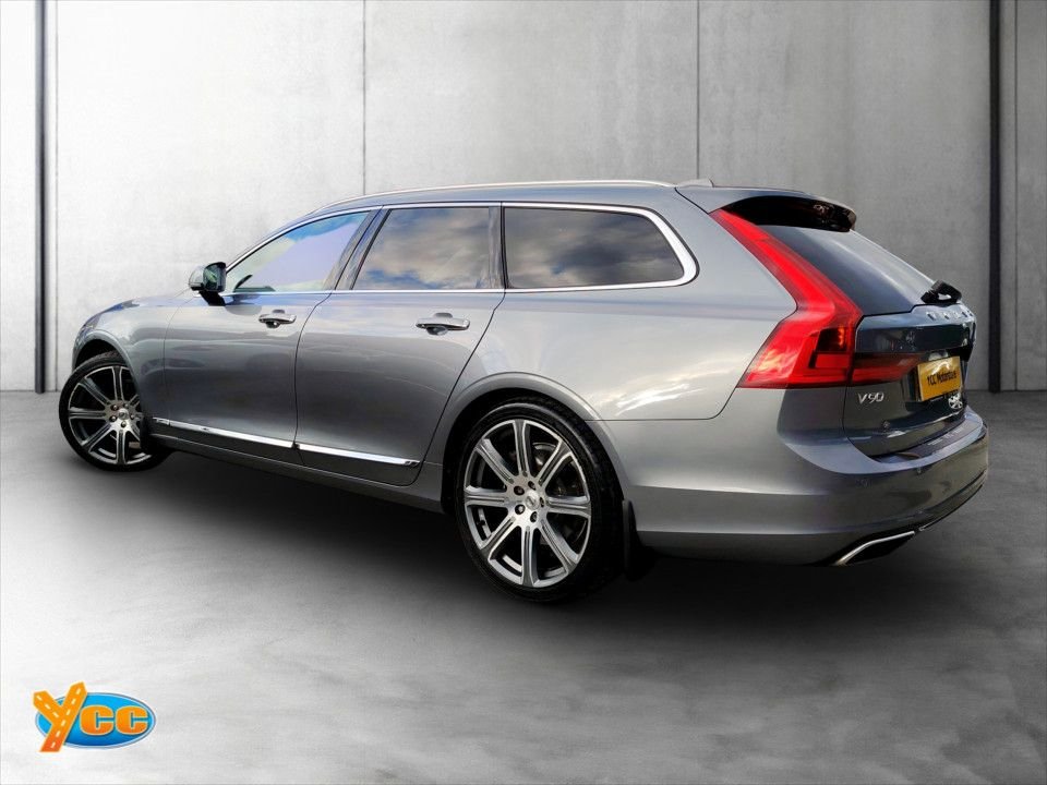 Used Volvo V90 2017 for sale - 77820735: Photo 5