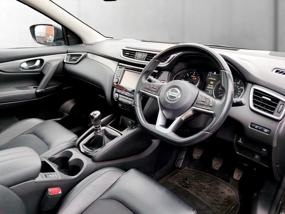 Used Nissan Qashqai 2017 for sale - 77798267: Photo 13