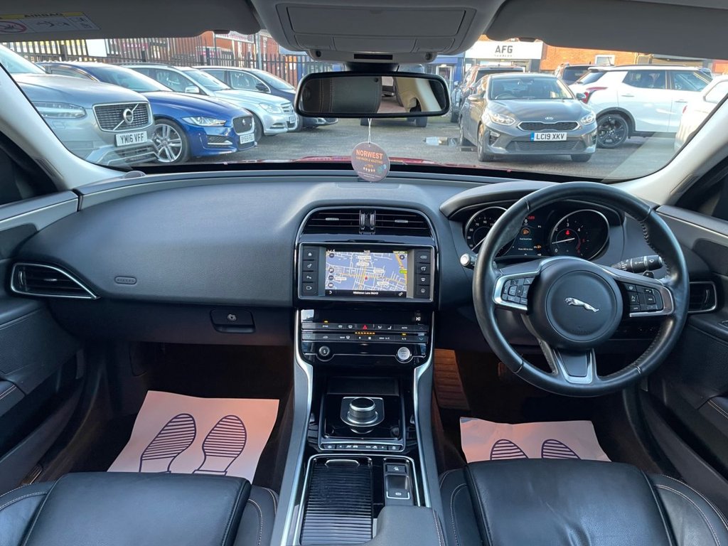 Used Jaguar XE 2018 for sale - 77009629: Photo 26