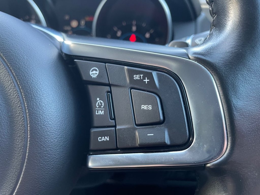 Used Jaguar XE 2018 for sale - 77009629: Photo 38