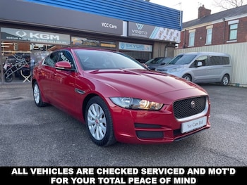 Used Jaguar XE 2018 for sale - 77009629: Photo