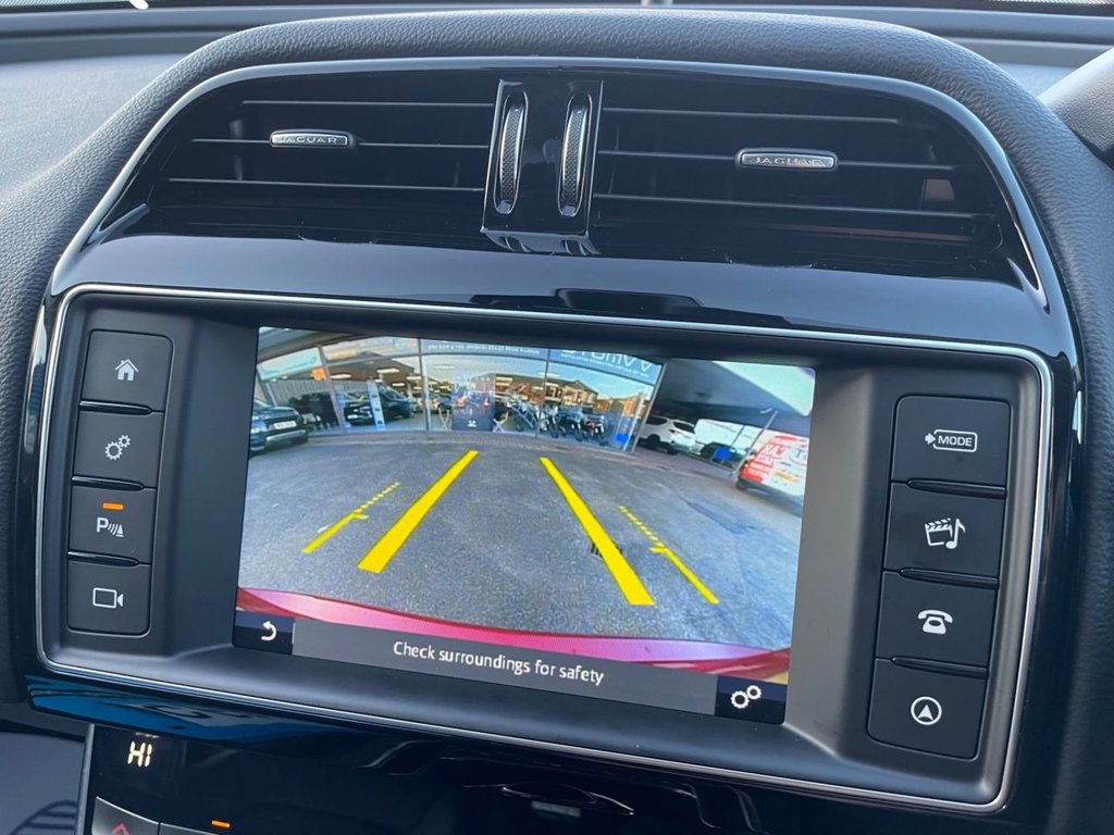 Used Jaguar XE 2018 for sale - 77009629: Photo 43