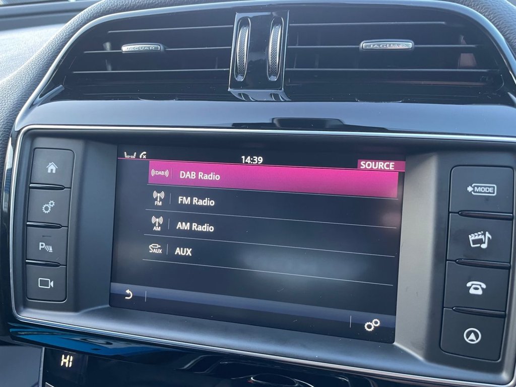 Used Jaguar XE 2018 for sale - 77009629: Photo 48