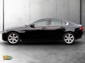 Used Jaguar XE 2015 for sale - 77408617: Photo