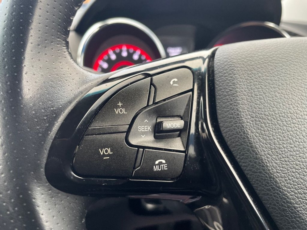 Used Ssangyong Tivoli 2018 for sale - 77009628: Photo 35