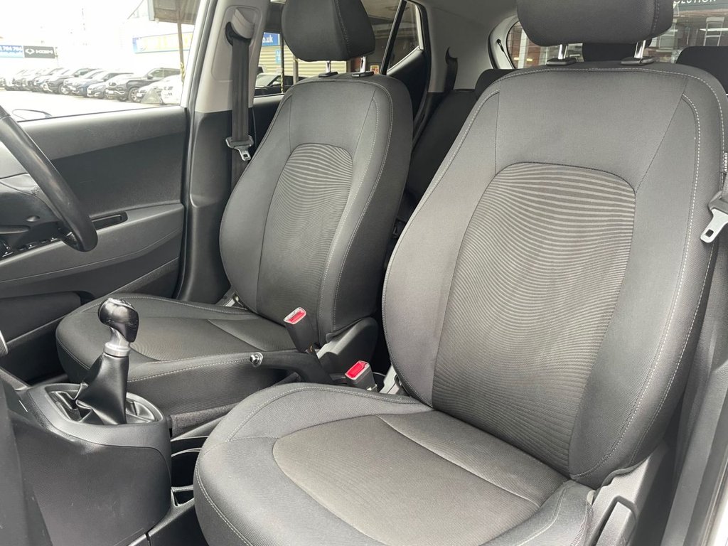 Used Hyundai i10 2017 for sale - 77009666: Photo 15