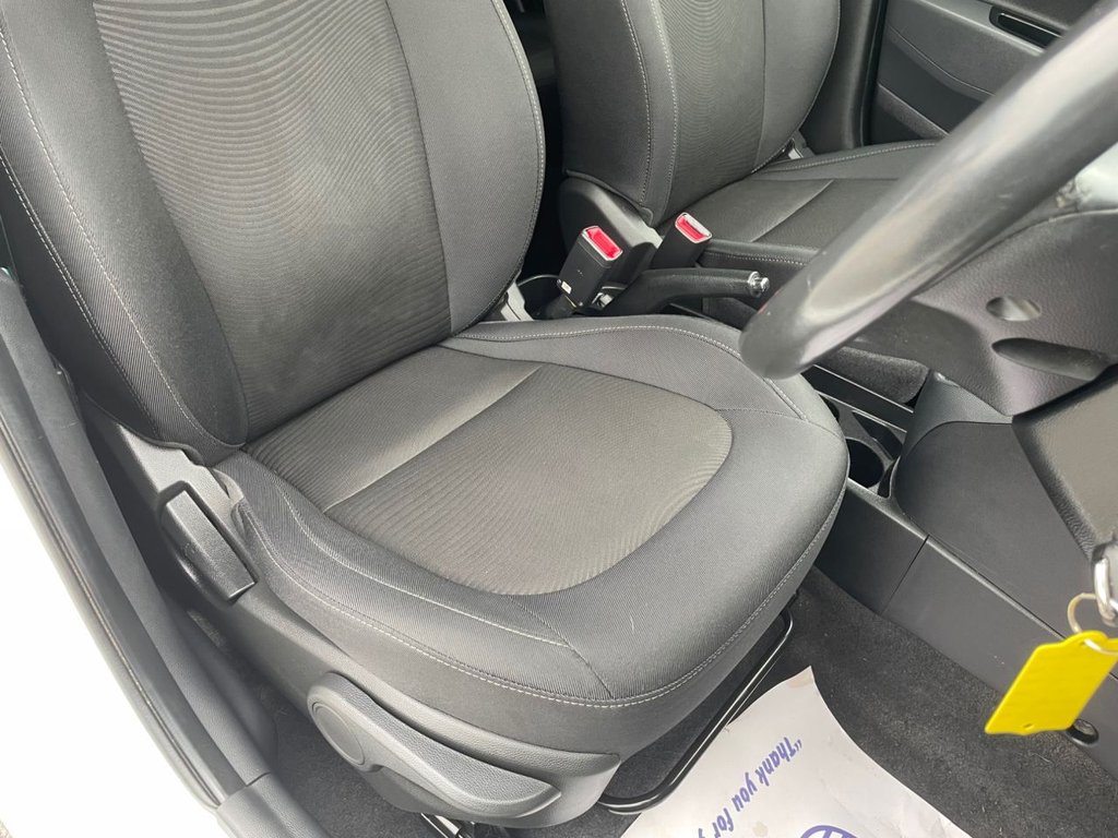 Used Hyundai i10 2017 for sale - 77009666: Photo 33