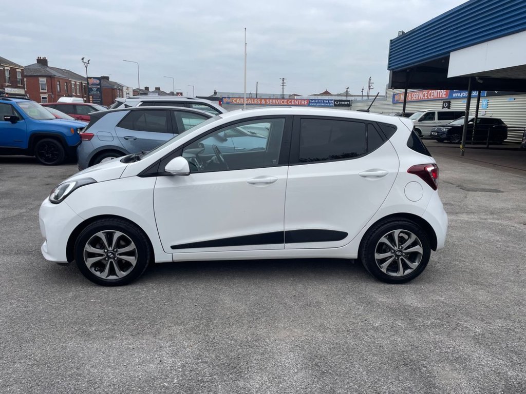 Used Hyundai i10 2017 for sale - 77009666: Photo 9