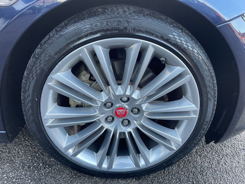 Used Jaguar XJ 2015 for sale - 77009650: Photo 17