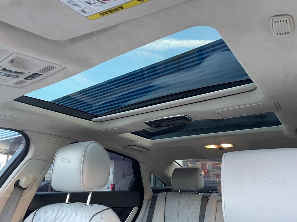 Used Jaguar XJ 2015 for sale - 77009650: Photo 22