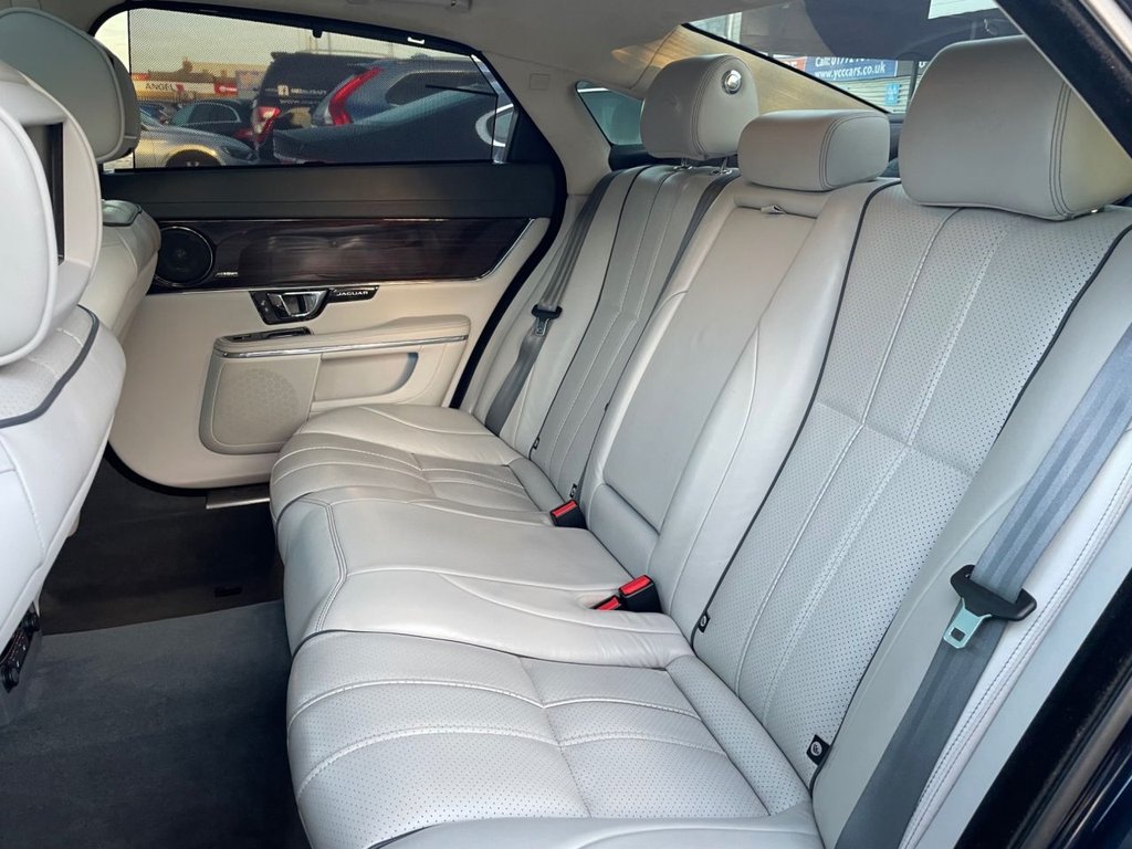 Used Jaguar XJ 2015 for sale - 77009650: Photo 44