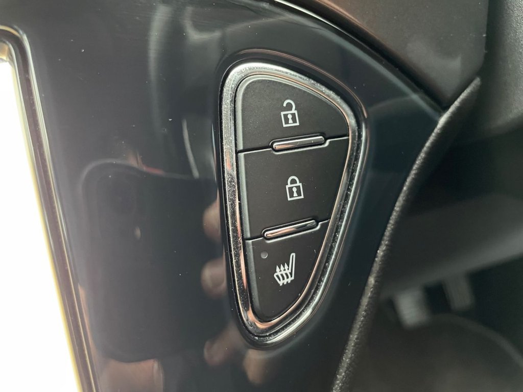 Used Vauxhall Corsa 2015 for sale - 77009704: Photo 43