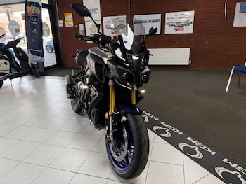 Used Yamaha MT-10 2021 for sale - bike-78382781: Photo