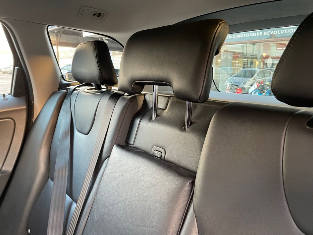 Used Volvo XC60 2016 for sale - 77009672: Photo 35