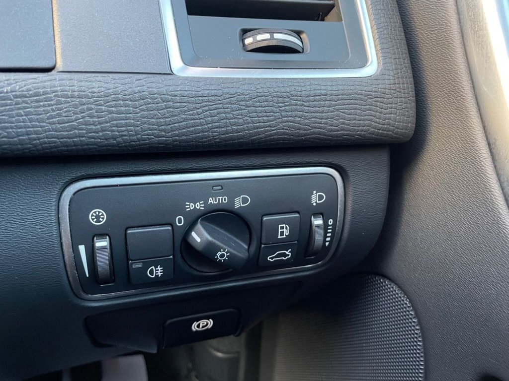 Used Volvo XC60 2016 for sale - 77009672: Photo 44